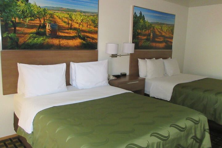 Room 37 of 47