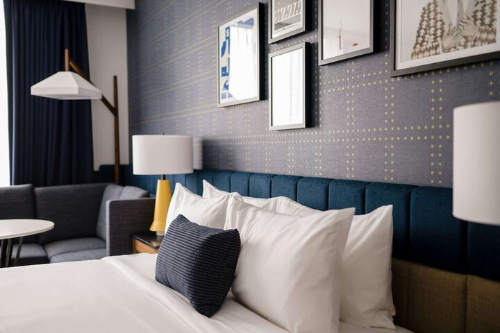 Cambria Hotel Boston Somerville