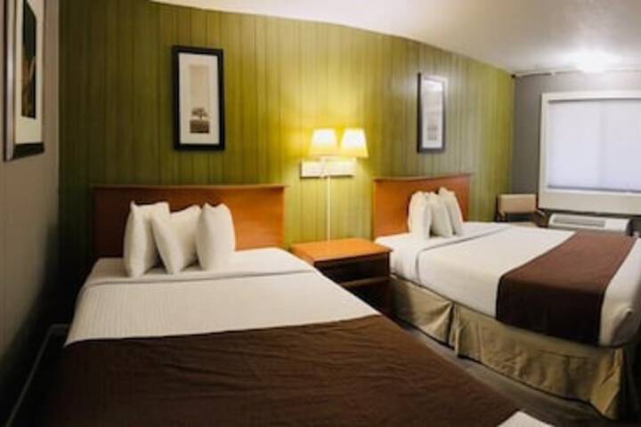 Sparta Inn