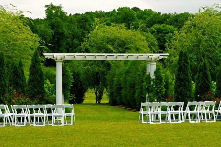 Inn at Huntingfield Creek
