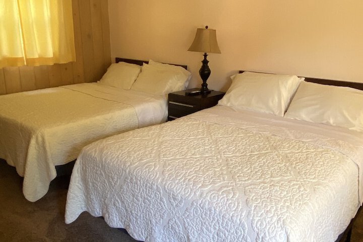 Royal Motel