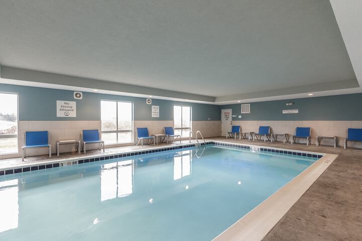 Pool 5 of 33