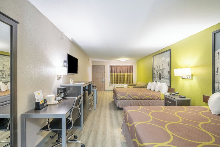 Room 111 of 132