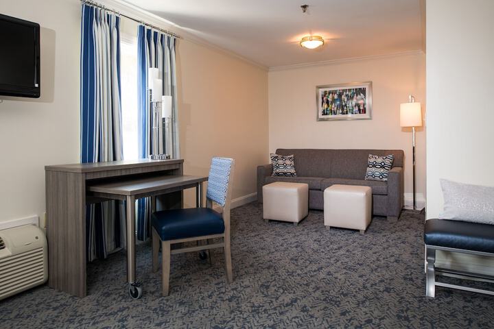 Room 125 of 194