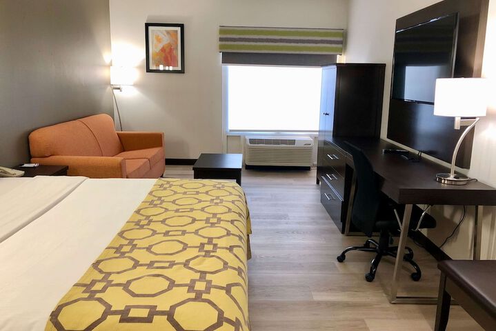 Room 15 of 21