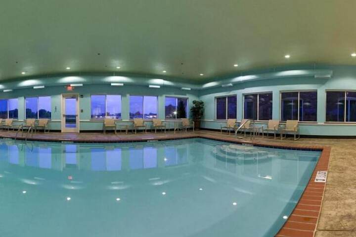 Holiday Inn Express & Suites Millington by IHG