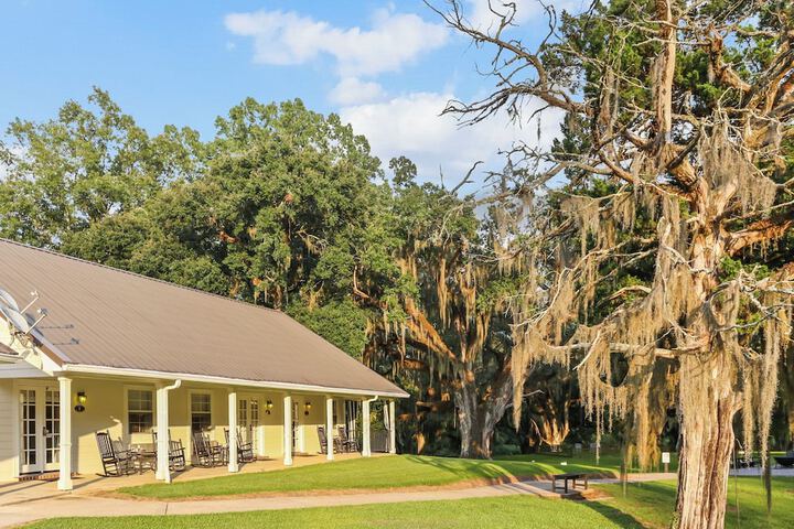 Greenwood Plantation B & B