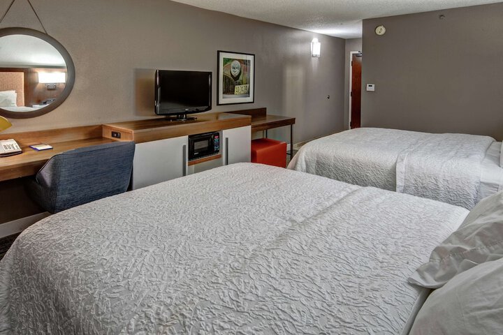 Room 11 of 29