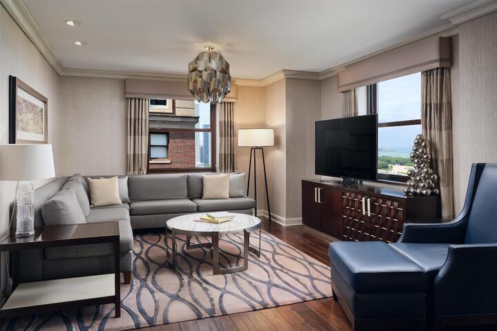 Hilton Chicago