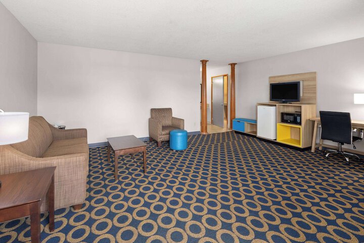 Days Inn by Wyndham Wauseon