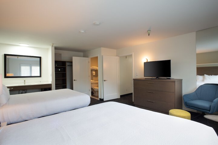 Room 34 of 45