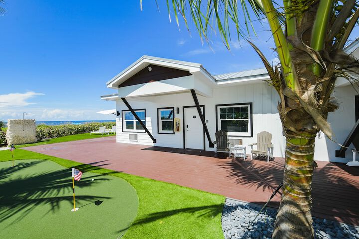 Casey Key Resorts - Beachfront
