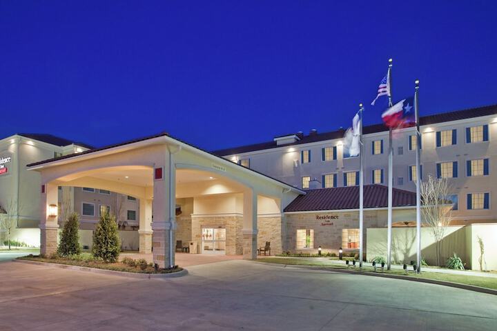 Hotel 2 of 19