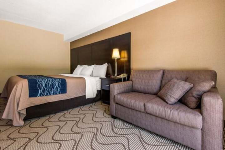 Room 16 of 25