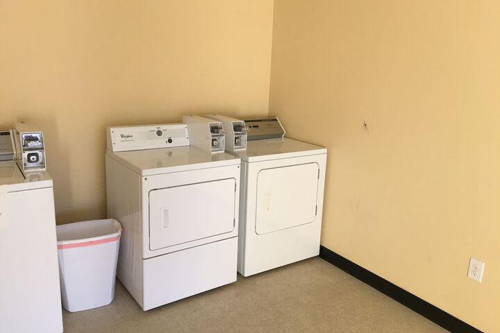 Room 12 of 35