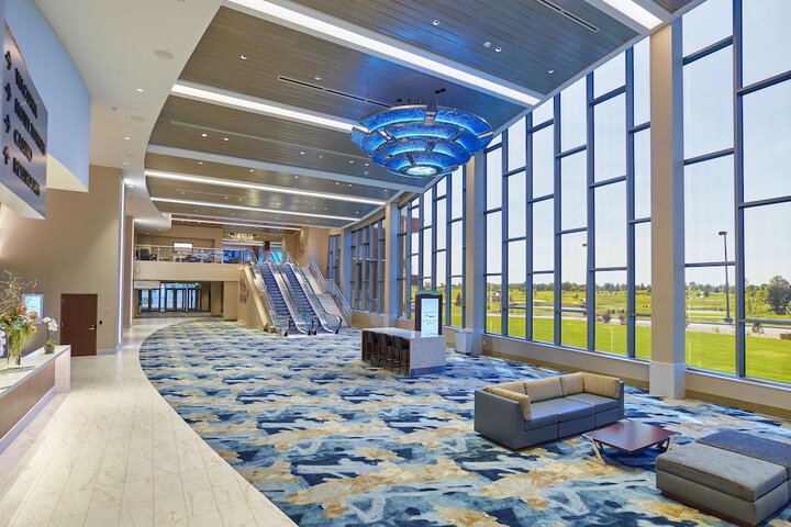 Mystic Lake Casino Hotel