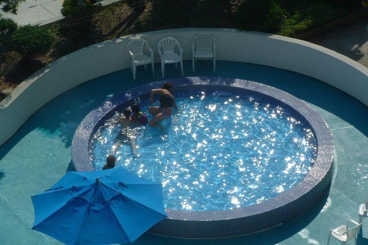 Pool 12 of 23