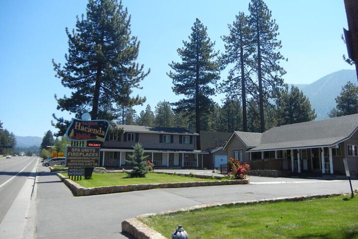 Hotel 4 of 71
