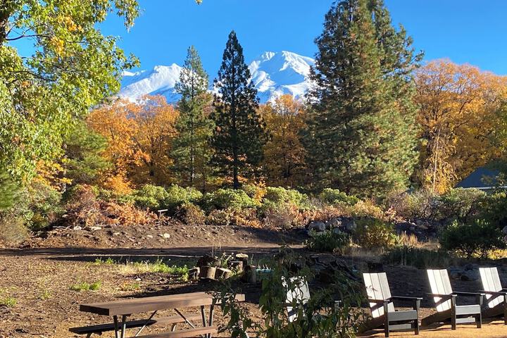 Basecamp Lodge