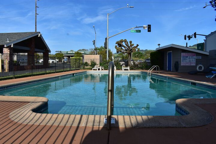 Pool 3 of 17
