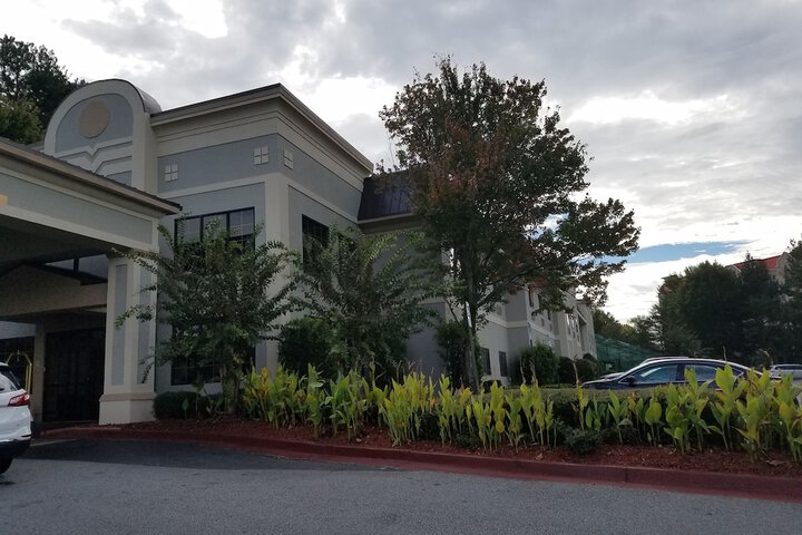 Hotel 3 of 71