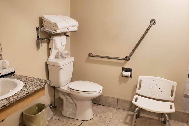 Room 7 of 39