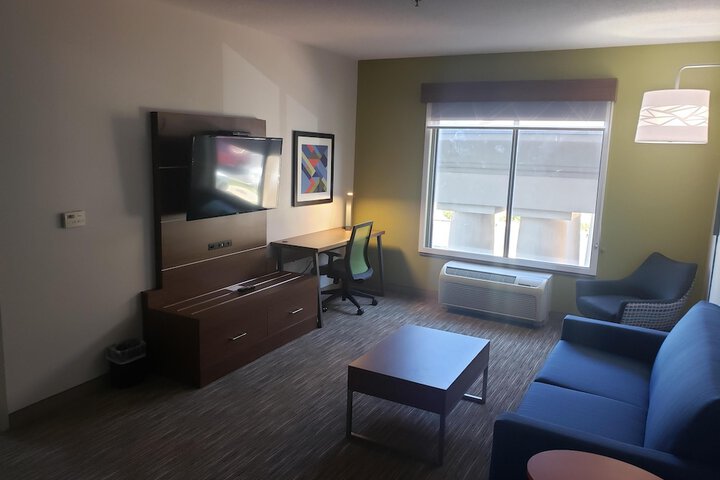 Room 29 of 81