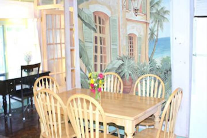 Bungalow - Three Bedroom Cottage