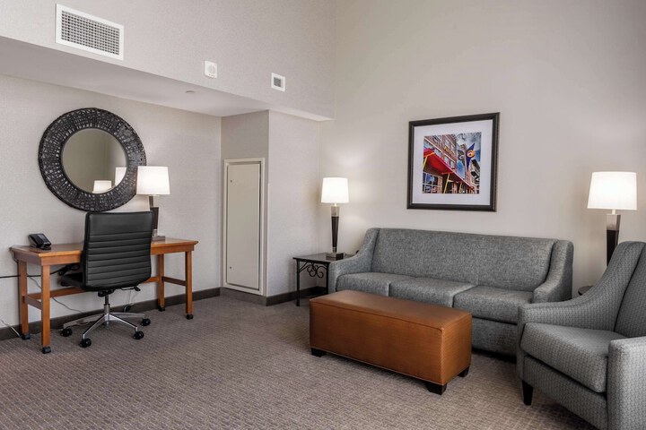 Room 49 of 120