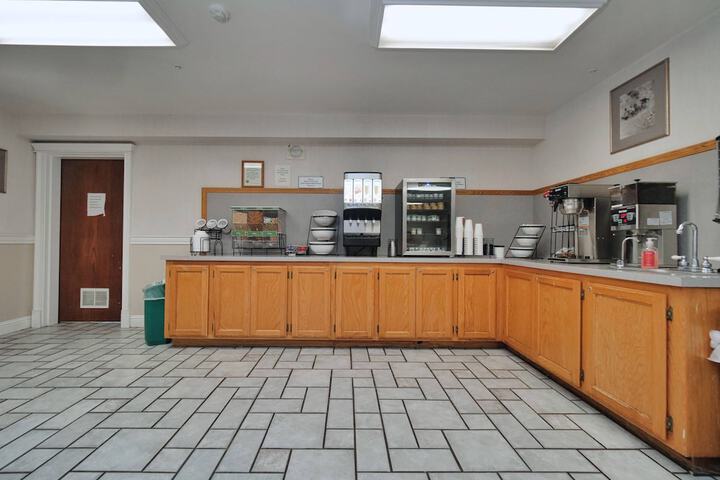 Red Lion Inn & Suites Auburn
