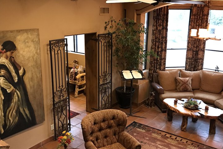 Hotel Interior 15 of 285