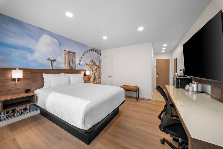 Clarion Pointe Kent - Seattle South