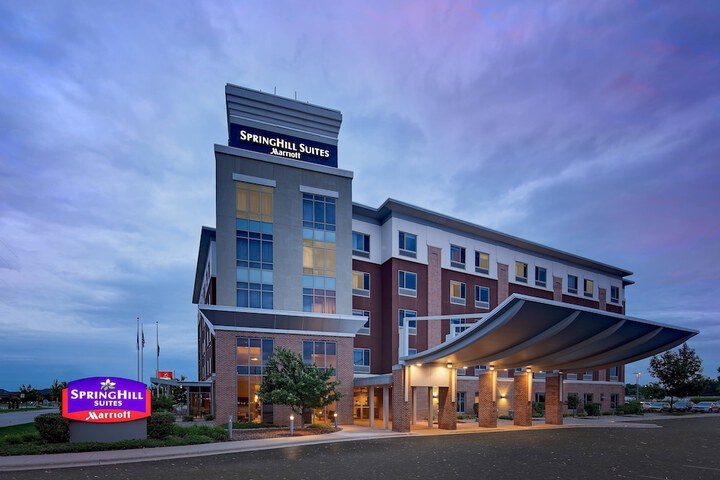 Hotel 2 of 22