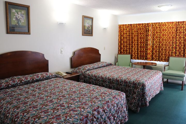 Room 21 of 42