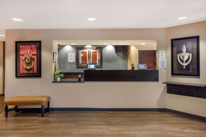 Hotel Interior 12 of 31