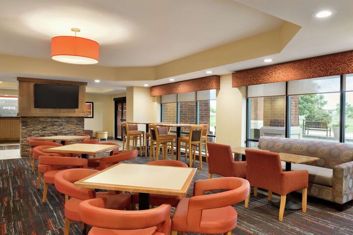 Hotel Interior 11 of 32