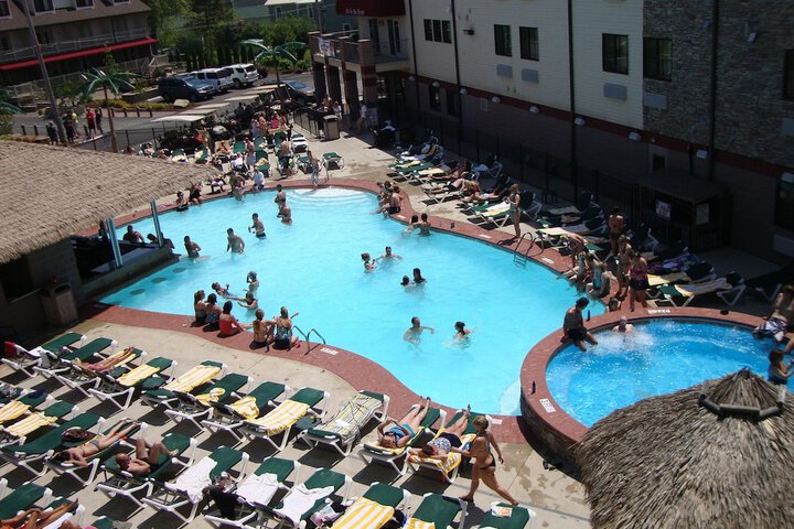 Pool 3 of 34