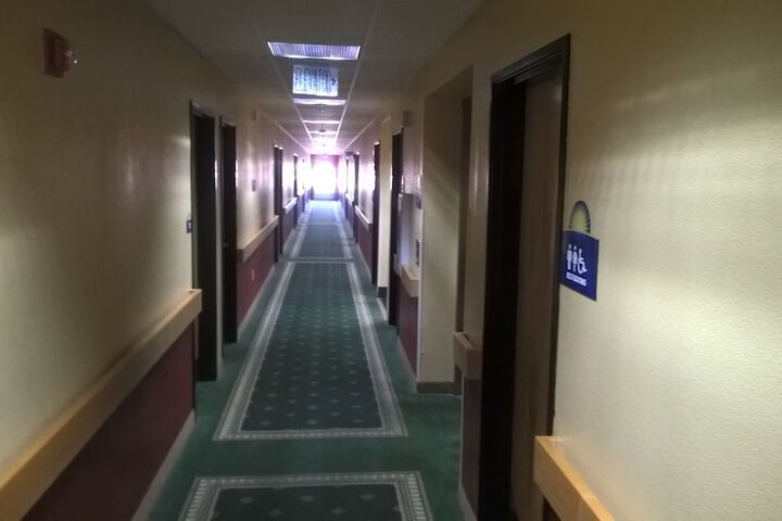 Ballroom/Hall 51 of 58