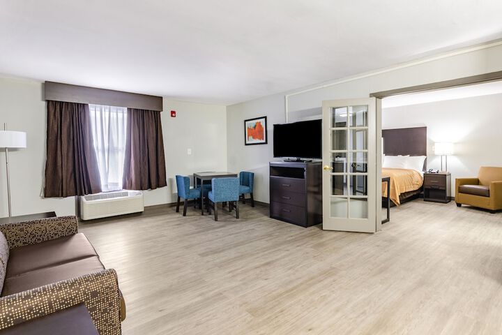 Room 14 of 46