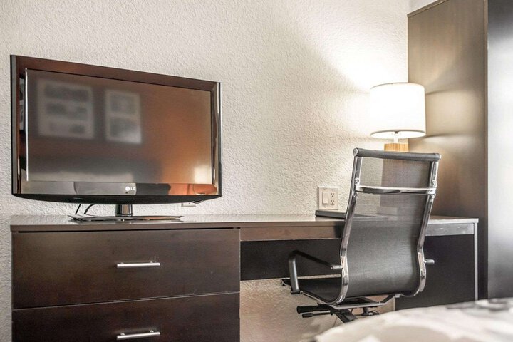 Sleep Inn OFallon near I-64