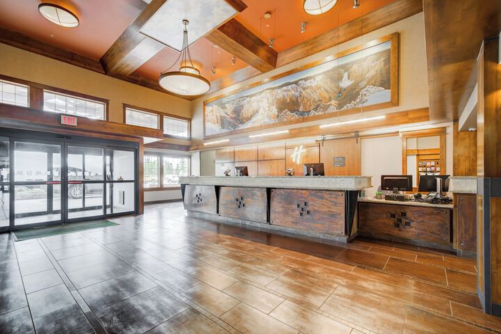 Holiday Inn West Yellowstone by IHG.