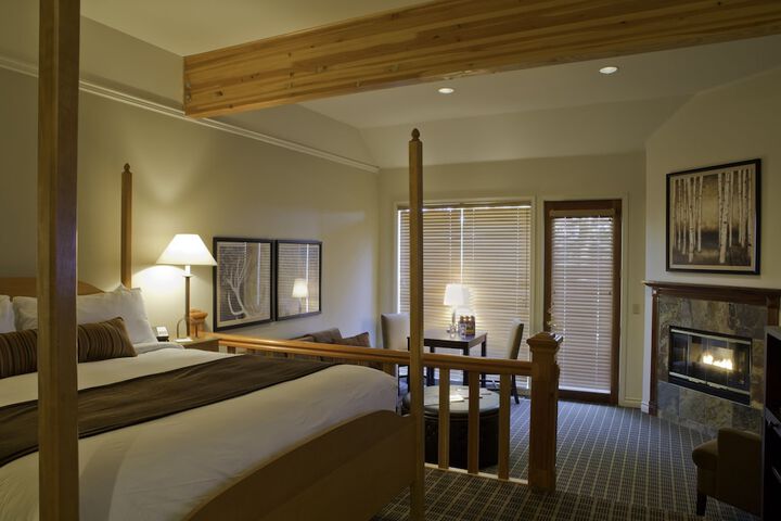 Room 26 of 37