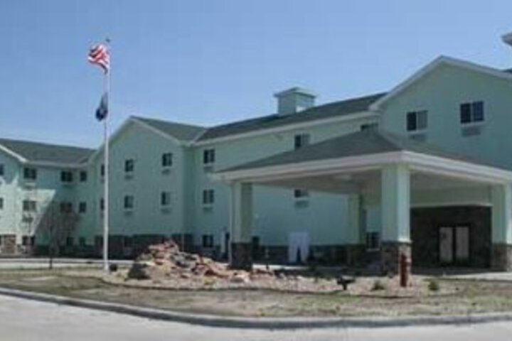 Hotel 1 of 100