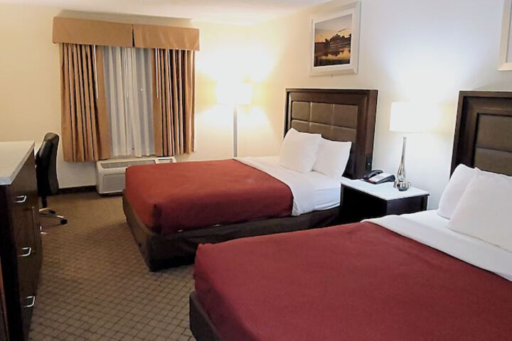 Room 19 of 39