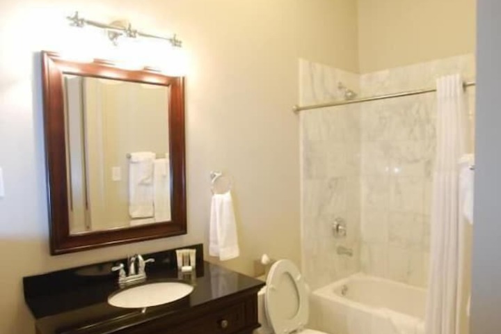 Room 14 of 47