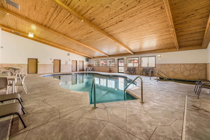 Econo Lodge Rice Lake