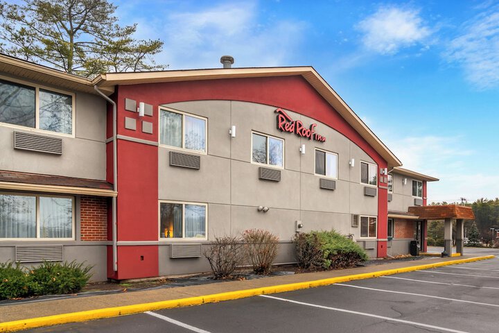 Red Roof Inn Queensbury