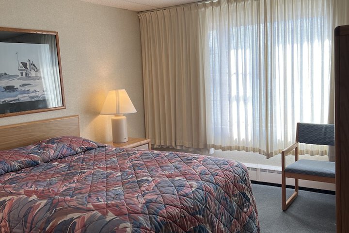 Room 19 of 70