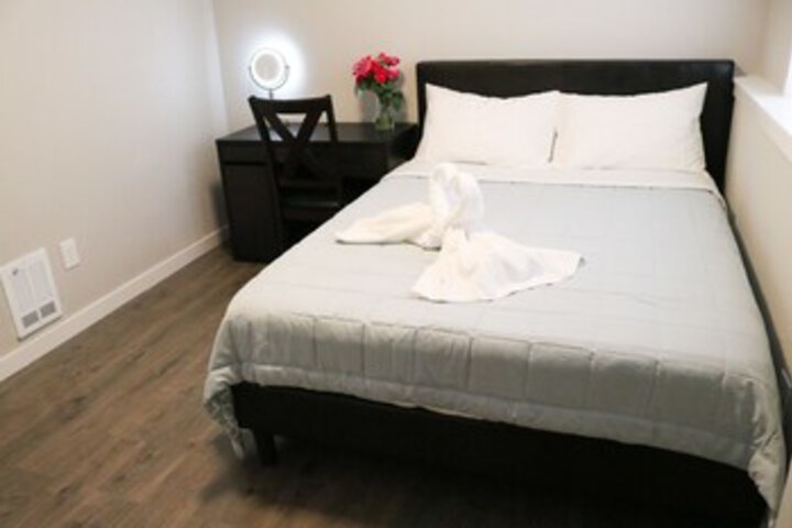 North Seattle Guesthouse
