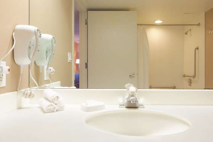 Room 90 of 128